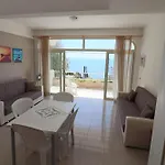 شقة Nisea House, سانتا سيزاريا تيرمي