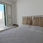 Nisea House, Apartment