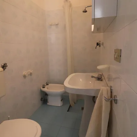 Nisea House, * Santa Cesarea Terme