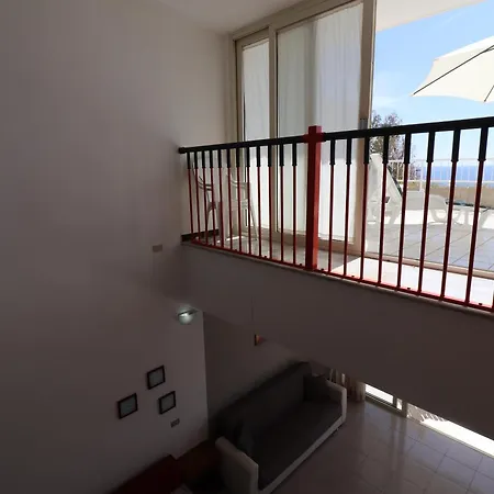 Appartamento Nisea House, *