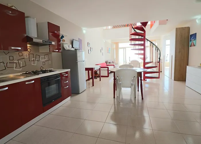 Nisea House,