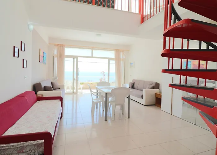 Nisea House, * Santa Cesarea Terme